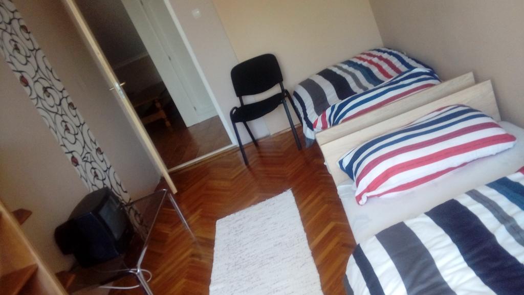Horvath Apartmanhaz Kaposvar Bagian luar foto