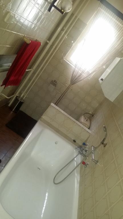 Horvath Apartmanhaz Kaposvar Bagian luar foto