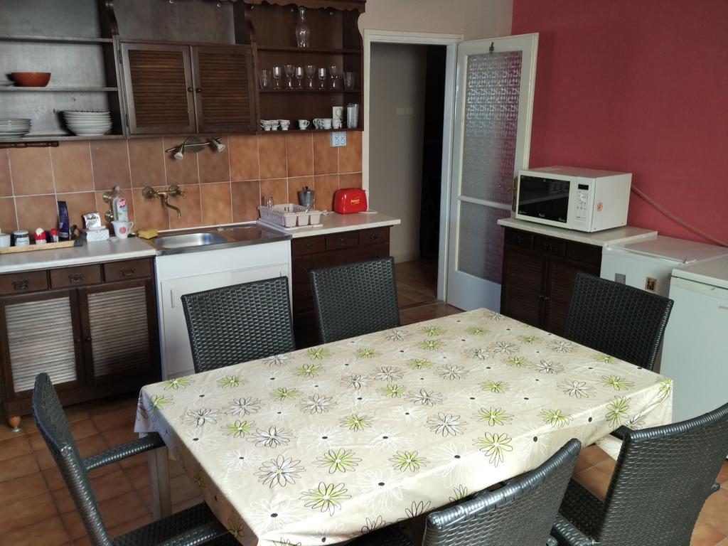 Horvath Apartmanhaz Kaposvar Bagian luar foto